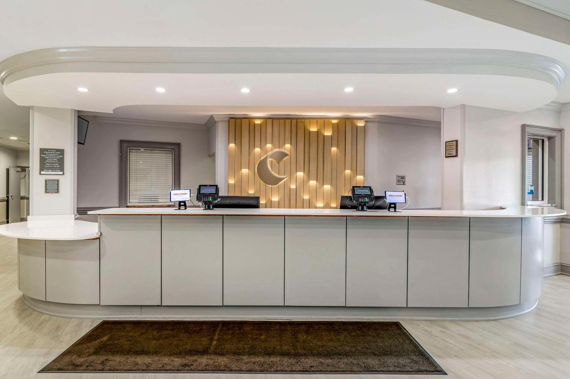 Comfort Suites Βαλντόστα Εξωτερικό φωτογραφία