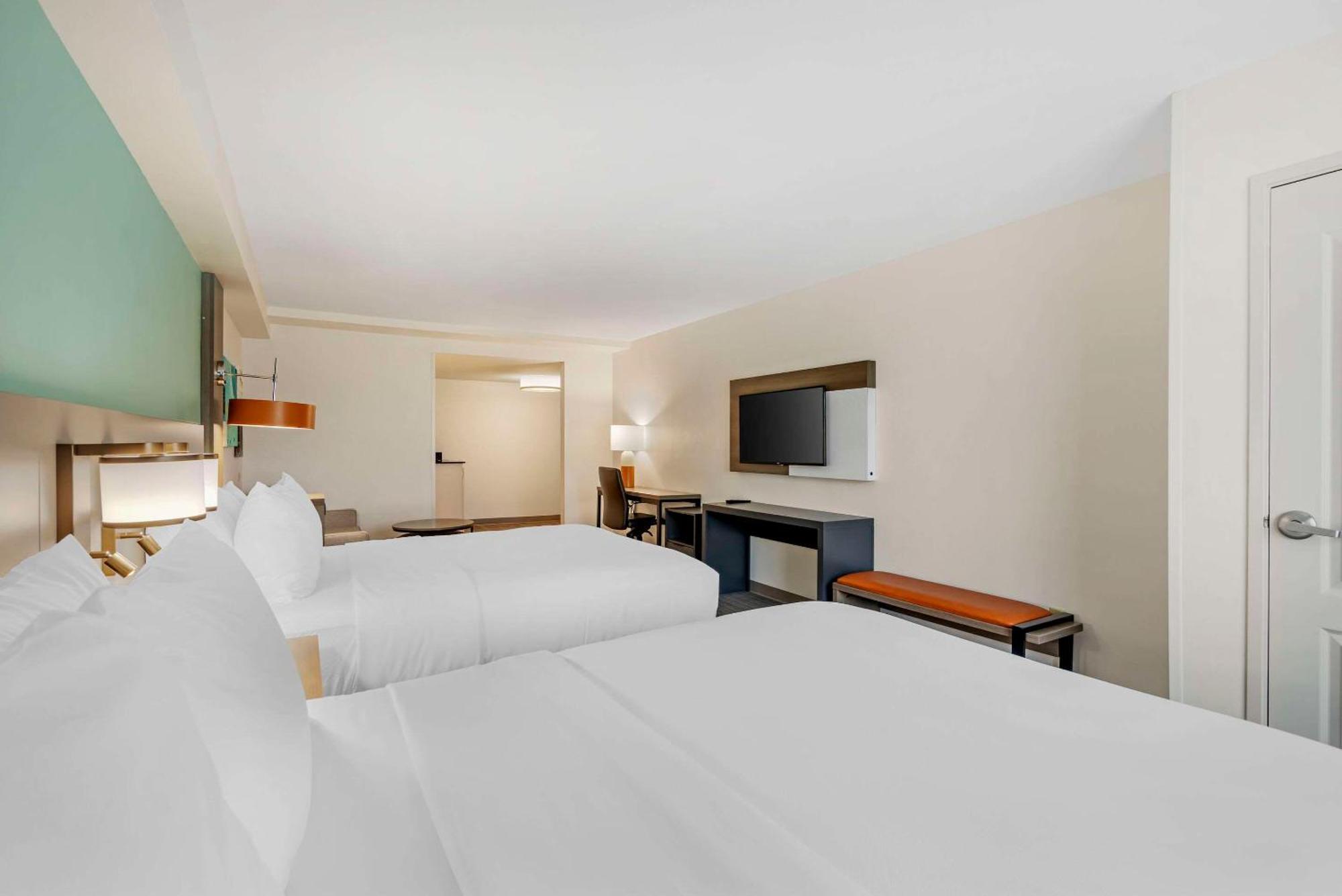 Comfort Suites Βαλντόστα Εξωτερικό φωτογραφία